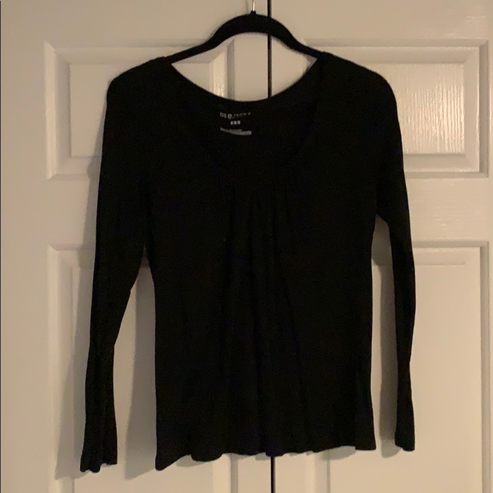 Low Neckline Black Long Sleeve